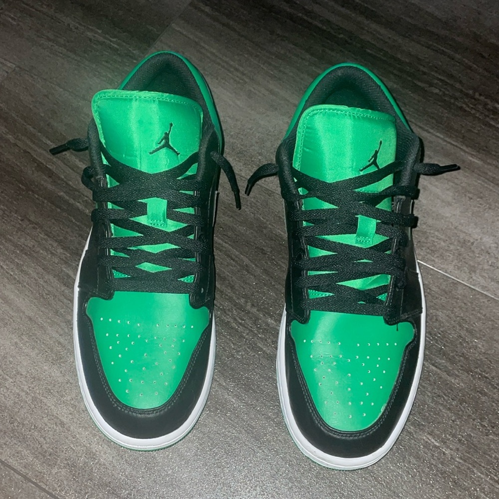Jordan 1 low pine green